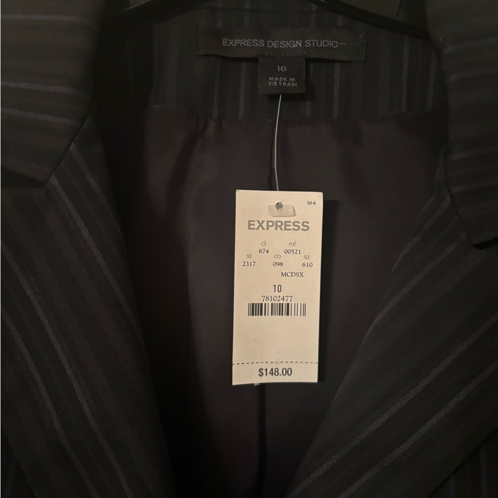 NWT Express Black Pinstripe Blazer - Picture 7 of 10